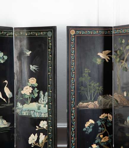 PAIR OF EARLY 20TH CENTURY JAPANESE LACQUER FOUR-LEAF SCREENS