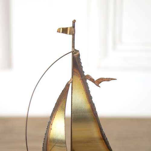 BRUTALIST YACHT ORNAMENT