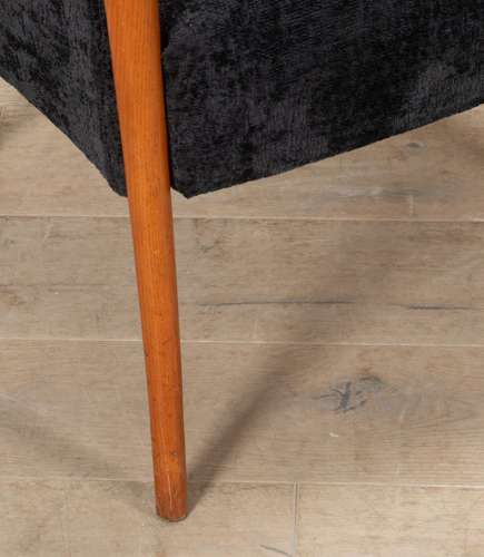 Pair of Italian Giorgetti Style Armchairs