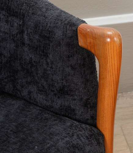 Pair of Italian Giorgetti Style Armchairs