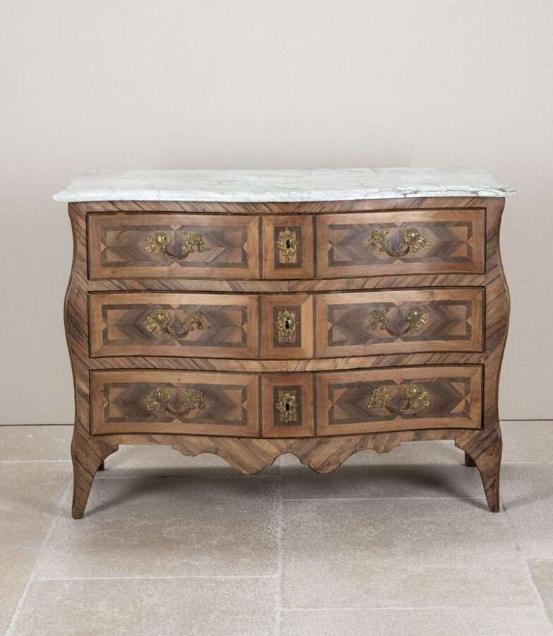 19th Century French Serpentine Fronted Commode